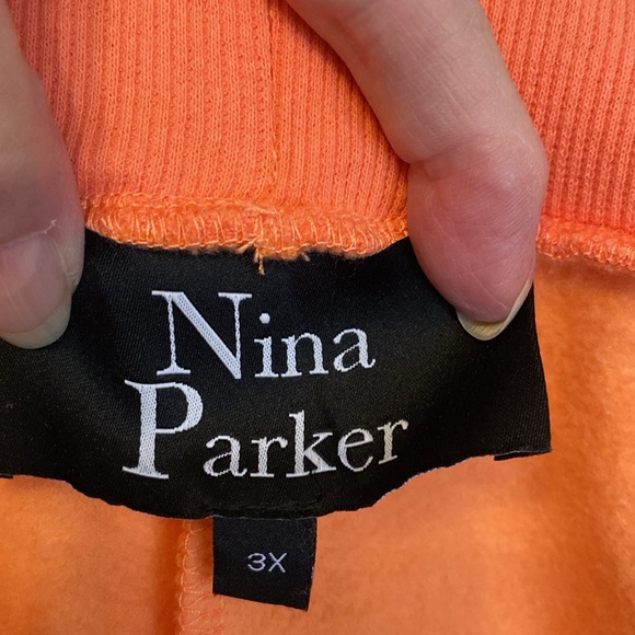 NWOT Nina Parker Orange Sweatpants Sz 3X w/Drawstring Waist & Pockets. - Picture 4 of 6